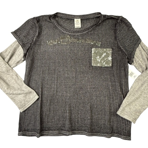 Disney Tops - Walt Disney World Womens Faux Layered Thermal Top Size XXL 2XL Sequin Gray